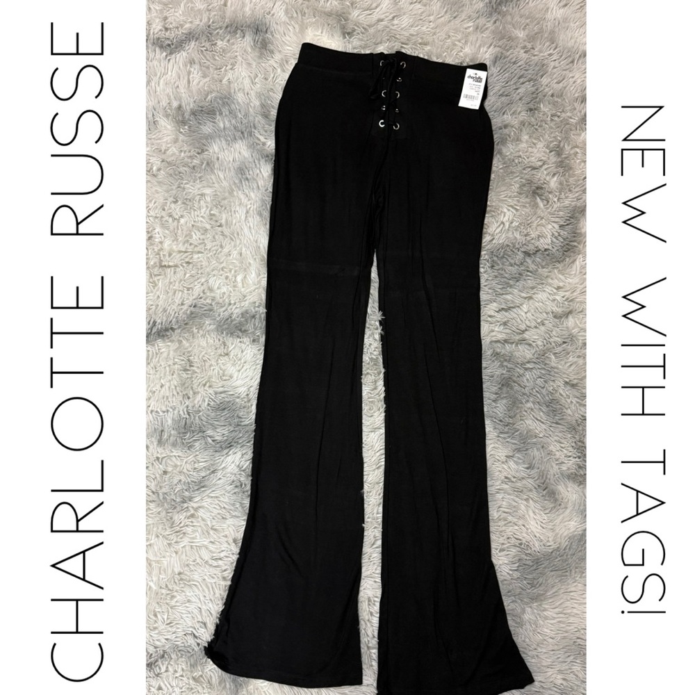 💰LAST CHANCE 💰Charlotte Russe Black Flare Pants